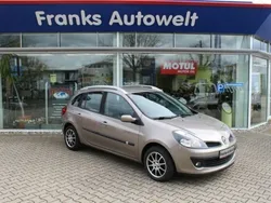 Beige metallic Gebraucht 2009 Renault Clio GrandTour Dynamique Kombi | 2.600 € (Guter Preis)