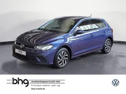 Violett Gebraucht 2022 VW Polo Life Limousine | 17.860 € (Fairer Preis)