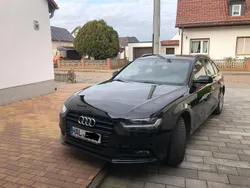 Schwarz Gebraucht 2015 Audi A4 Ambiente Kombi | 8.999 € (Superpreis)