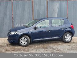 Blau Gebraucht 2015 Dacia Sandero Ambiance Kleinwagen | 5.980 € (Teuer)