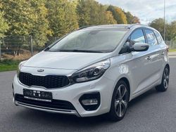 Weiß Gebraucht 2017 Kia Carens Spirit Van / Kleinbus | 11.490 € (Fairer Preis)