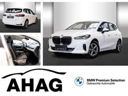Weiß Gebraucht 2024 BMW 216 Active Tourer Van / Kleinbus | 27.840 € (Fairer Preis)
