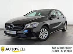 Schwarz Gebraucht 2017 Mercedes A180 Limousine | 14.360 € (Fairer Preis)