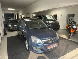 Silber Gebraucht 2008 Opel Zafira Family Van / Kleinbus | 7.499 €