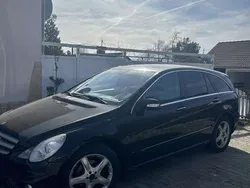 Schwarz Gebraucht 2008 Mercedes R320 Van / Kleinbus | 3.900 € (Superpreis)