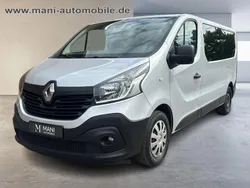 Grau Gebraucht 2019 Renault Trafic Expression Van | 12.990 €