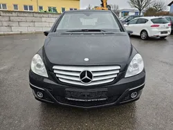Schwarz Gebraucht 2007 Mercedes B150 Van / Kleinbus | 3.250 € (Guter Preis)