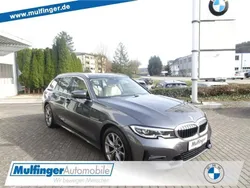 Grau Gebraucht 2022 BMW 320 Sport Line Limousine | 29.900 € (Fairer Preis)