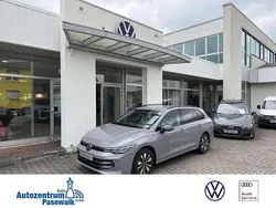 Mondsteingrau uni Gebraucht 2024 VW Golf VIII Goal Kombi | 29.900 € (Guter Preis)