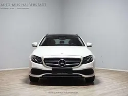Designo diamantweiß br (metallic) Gebraucht 2018 Mercedes E220 Avantgarde Kombi | 28.990 € (Guter Preis)
