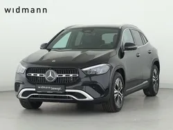 Unilack nachtschwarz Gebraucht 2025 Mercedes GLA200 SUV | 45.900 € (Etwas zu teuer)