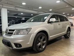 Colore esterno (grigio argento Gebraucht 2014 Fiat Freemont SUV | 11.499 € (Fairer Preis)