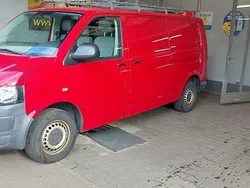 Rot Gebraucht 2011 VW T5 Van | 9.200 € (Guter Preis)