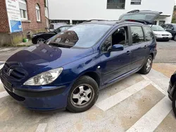 Farbe china blau/metallic Gebraucht 2002 Peugeot 307 Tendance Kombi | 1.600 €