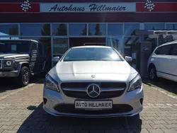 Silber Gebraucht 2016 Mercedes CLA200 Shooting Brake Kombi | 12.999 € (Teuer)