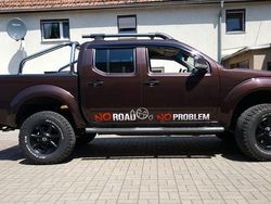 Braun Gebraucht 2012 Nissan Navara Abholung | 20.050 €