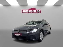 Delfingrau metallic Gebraucht 2023 VW Golf VIII Life Kombi | 23.489 € (Guter Preis)