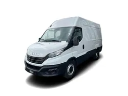 Weiss Gebraucht 2022 Iveco Daily | 32.188 € (Etwas zu teuer)
