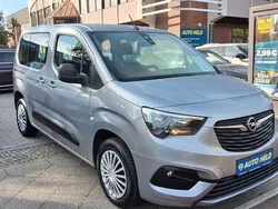 Grau Gebraucht 2021 Opel Combo Life Edition Van / Kleinbus | 15.600 € (Fairer Preis)