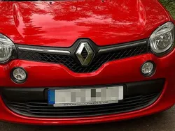 Rot Gebraucht 2017 Renault Twingo LIMITED Kleinwagen | 10.500 € (Fairer Preis)