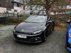 Violett Gebraucht 2013 VW Scirocco Match Coupé | 11.999 € (Teuer)