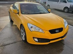 Gelb Gebraucht 2011 Hyundai Genesis Coupé | 13.500 € (Teuer)