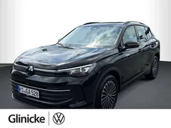 Grenadillschwarz metallic Gebraucht 2025 VW Tiguan Goal SUV | 47.609 € (Fairer Preis)