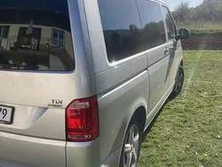 Silber Gebraucht 2015 VW T6 Van | 22.900 €