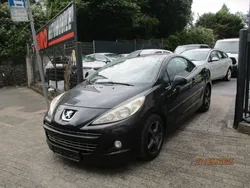 Schwarz Gebraucht 2012 Peugeot 207 CC Premium Cabrio | 2.999 € (Guter Preis)