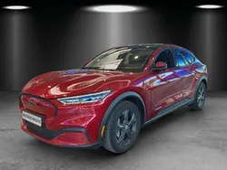 Lucidrot metallic Gebraucht 2023 Ford Mustang Mach-E Extended Range SUV | 39.990 € (Guter Preis)