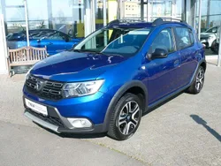 Blau Gebraucht 2020 Dacia Sandero Stepway Kleinwagen | 9.990 € (Fairer Preis)