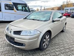 Silber Gebraucht 2007 Renault Mégane Cabriolet Dynamique Cabrio | 1.350 € (Superpreis)