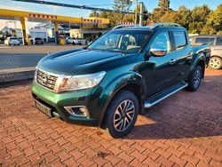 Grün Gebraucht 2017 Nissan Navara Tekna Abholung | 20.490 € (Fairer Preis)