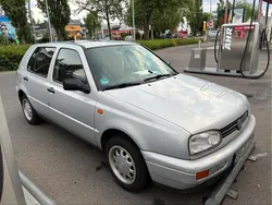 Silber Gebraucht 1995 VW Golf III Kleinwagen | 1.550 €