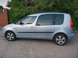 Blau Gebraucht 2010 Skoda Roomster Van / Kleinbus | 4.850 €