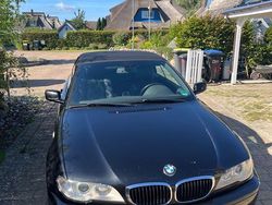 Schwarz Gebraucht 2006 BMW 320 Cabriolet Sport Line Cabrio | 11.400 € (Etwas zu teuer)