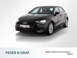 Brillantschwarz Gebraucht 2021 Audi A3 Sportback e-tron Design Limousine | 19.990 € (Fairer Preis)