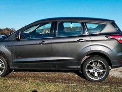 Grau Gebraucht 2017 Ford Kuga SUV | 12.500 € (Fairer Preis)