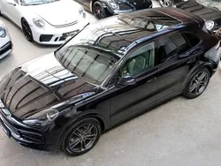 Tiefschwarz metallic Gebraucht 2018 Porsche Cayenne S SUV | 52.990 € (Superpreis)