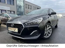 Schwarz Gebraucht 2018 Hyundai i30 Passion Plus Limousine | 14.990 € (Guter Preis)