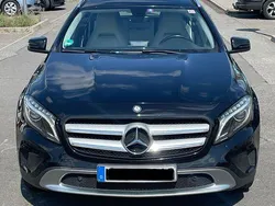 Schwarz Gebraucht 2014 Mercedes GLA200 Urban SUV | 10.700 € (Fairer Preis)