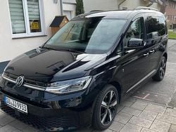 Schwarz Gebraucht 2021 VW Caddy Move Van / Kleinbus | 23.500 € (Fairer Preis)