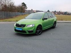 Grün Gebraucht 2016 Skoda Octavia RS Kombi | 13.950 € (Guter Preis)