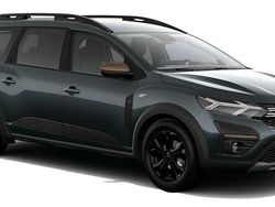 Zedergrün Neu 2025 Dacia Jogger Extreme Kombi | 24.559 € (Etwas zu teuer)