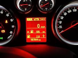 Grau Gebraucht 2015 Opel Astra Limousine | 7.990 € (Fairer Preis)