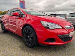 Rot Gebraucht 2015 Opel Astra GTC Sport Coupé | 7.999 € (Fairer Preis)