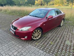 Rot Gebraucht 2008 Lexus IS250 Luxury Line Limousine | 6.999 € (Fairer Preis)
