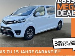 Icy white Gebraucht 2023 Toyota Proace Verso Team Kombi | 38.980 € (Teuer)