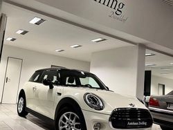 Pepper (old english) white Gebraucht 2017 Mini Cooper Sport Kleinwagen | 17.350 € (Fairer Preis)