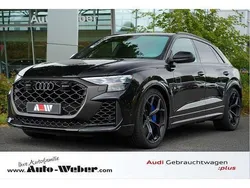 Neu 2025 Audi Q8 Performance SUV | 189.990 €
